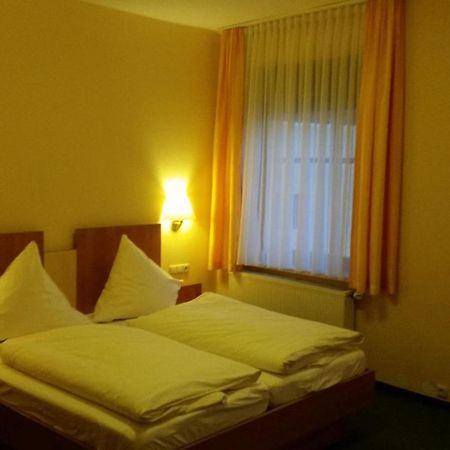 Ebeleben Hotel Thueringer Hof מראה חיצוני תמונה