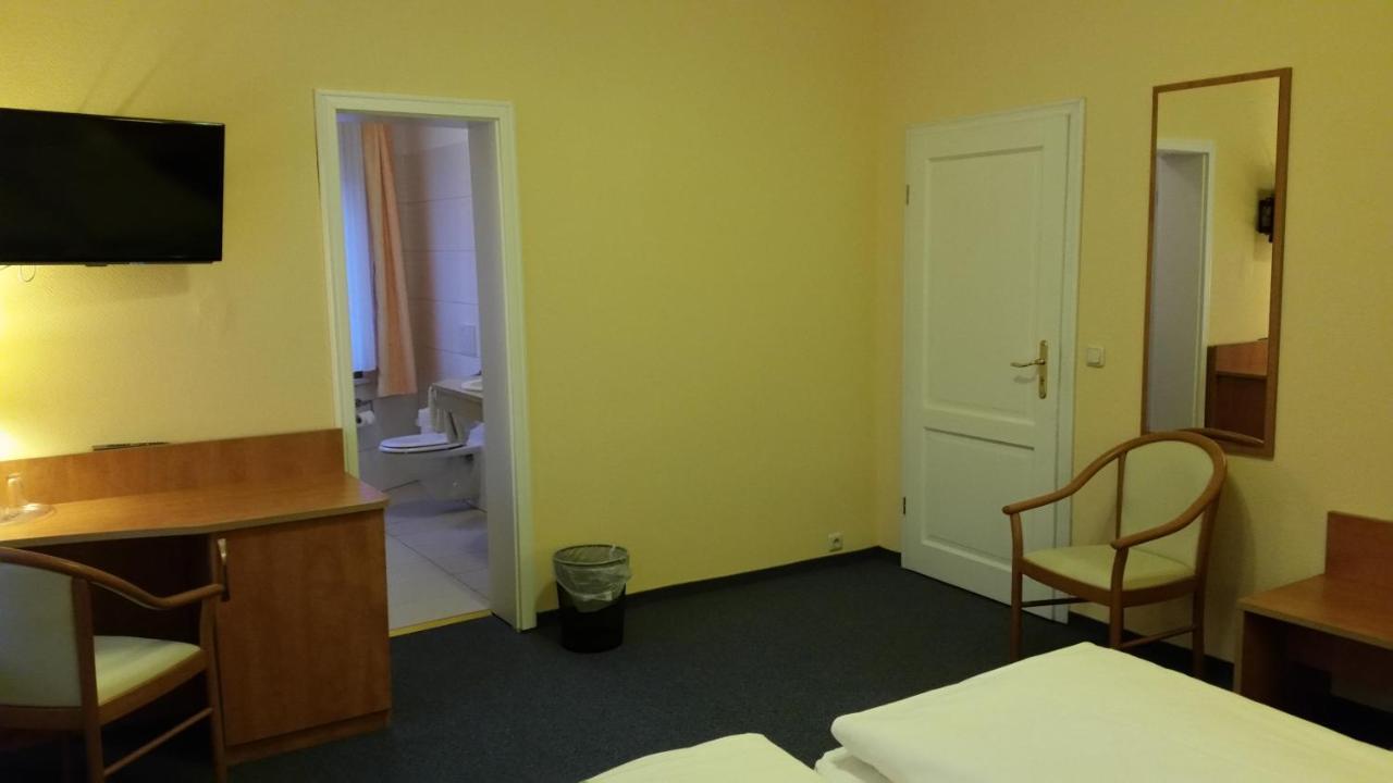 Ebeleben Hotel Thueringer Hof מראה חיצוני תמונה